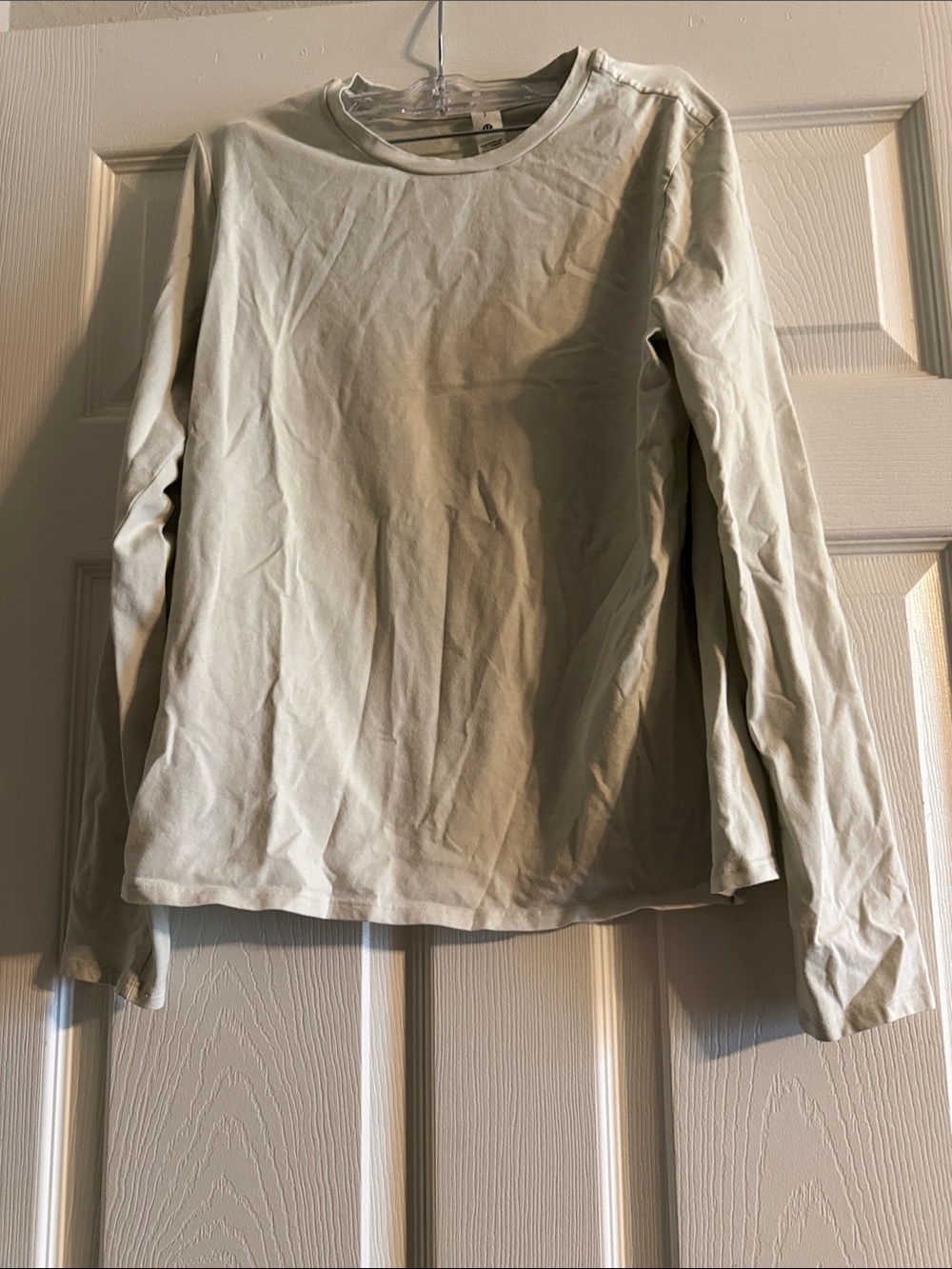 Lululemon Light cream Crewneck Tee